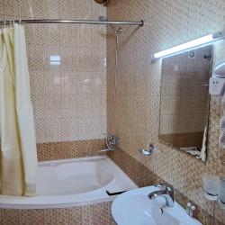 Номер эконом с 2 односпальными кроватями