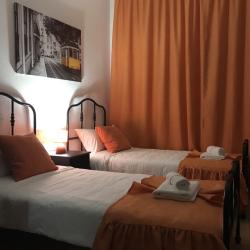 Фото Отель Живи на улице Садовая 85