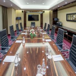 SHERATONPLAZA Ufa Congress Hotel (Шератон Плаза Уфа Конгресс) (бывш. Краун Плаза Уфа Конгресс) — 6d69cb2da6214f7826d6381885efd8e0