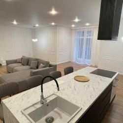 4-комнатные апартаменты люкс город Зеленоградск, улица Гагарина, дом 85, корпус 1