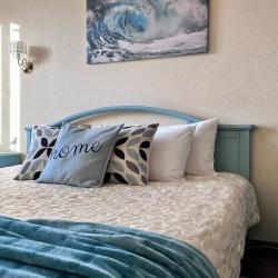 Фото Отель Elhome (ЭльХоум) на улице Пятая просека 95