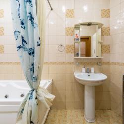Фото Апартаменты ApartKZN на улице Гарифа Ахунова 10