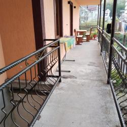 Фото Отель AT Relax House (АТ Релекс Хаус)