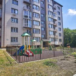 Фото Апартаменты на улице Кленовая Роща 12