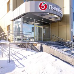 Кровать в 3-местном женском номере