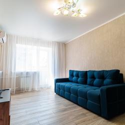 Фото Отель LetoApart (ЛетоАпарт) на улице Исаева 13