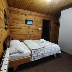 Комната стандарт с 1 двуспальной кроватью №2