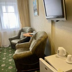 Апартаменты стандарт с 1 двуспальной кроватью (мансарда)