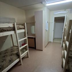 Кровать в 6-местном общем женском номере (общие удобства)