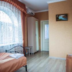 Номер стандарт с 2 односпальными кроватями