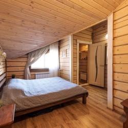 Номер стандарт с 1 двуспальной кроватью (с завтраком)