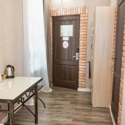 Номер стандарт с 1 двуспальной кроватью