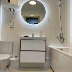 4-местные 2-комнатные апартаменты улучшенные улица Революционная 101Д