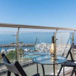 Фото Отель Sea View Apartments (Си Вью Апартментс)