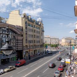 Комната полулюкс с 1 двуспальной кроватью