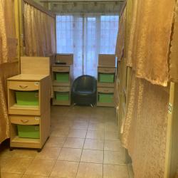 Кровать в 10-и местном номере для мужчин (удобства на этаже)