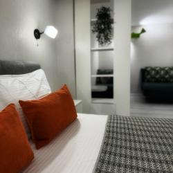 Апартаменты люкс гостиничный комплекс Радуга 10И