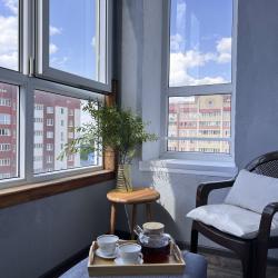 Фото Апартаменты Happy Home на улице Революционная 34