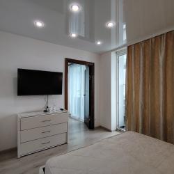 Апартаменты улучшенные г. Владивосток, ул. Жигура, 26, кв. 79