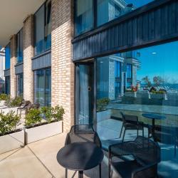 Апартаменты улучшенные Duplex с видом на море и бассейн