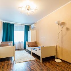 Фото Отель LetoApart (ЛетоАпарт) на улице Карла Маркса