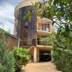 Фото Отель Leo Grand (Лео Гранд)