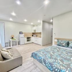 Фото Отель Romlex Apartments (Ромлекс) на улице Героев Сталинградской битвы 1