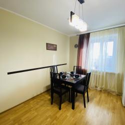 Фото Апартаменты на улице Солнечная 53