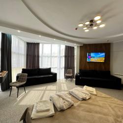 Номер люкс с 1 двуспальной кроватью без балкона