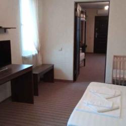 2-комнатный номер делюкс с 1 двуспальной кроватью