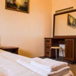 2-комнатный номер делюкс с 1 двуспальной кроватью