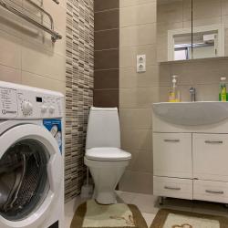 Фото Апартаменты на улице Инициативная 7В