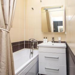 Фото Апартаменты на Тюменском тракте 2 (рядом с ТЦ Аура)