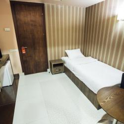 Фото Отель Yerevan Deluxe ( Делюкс)