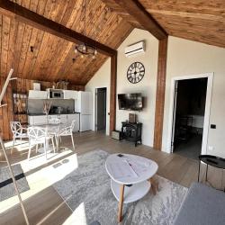 Фото Отель BarnHouse Village (БарнХаус Виллэдж)