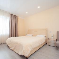 Фото Отель Адаби