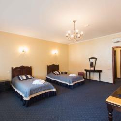 Номер полулюкс с 2 односпальными кроватями