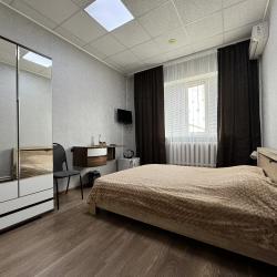 Номер стандарт с 1 двуспальной кроватью