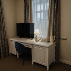 Номер стандарт с 1 двуспальной кроватью