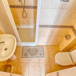 Номер комфорт с 1 двуспальной кроватью