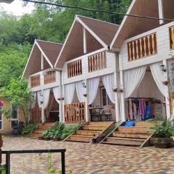 Фото Отель Усадьба Лесные домики