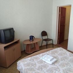 Номер стандарт с 1 двуспальной кроватью