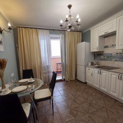 Фото Апартаменты на улице Свиридова