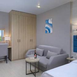 Номер стандарт плюс с 1 двуспальной кроватью