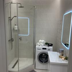 Фото Отель K_Apartments (К_Апартментс) на улице Гризодубовой 1 (2)