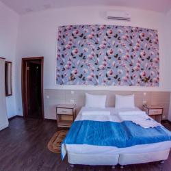 Фото Отель Сквер Высоцкого