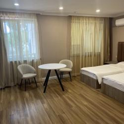 Фото Отель Grand Hotel Kapan (Гранд )