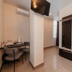 Номер стандарт с 1 двуспальной кроватью