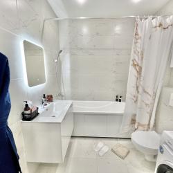 1-комнатные апартаменты люкс Тюмень, улица Николая Машарова, д.2