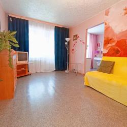 Фото Апартаменты на улице Володарского 50